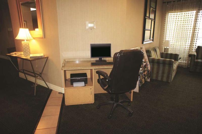 Hotel La Quinta By Wyndham Round Rock North Esterno foto